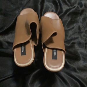 White House Black Market Size 10 Open Toe Shoe